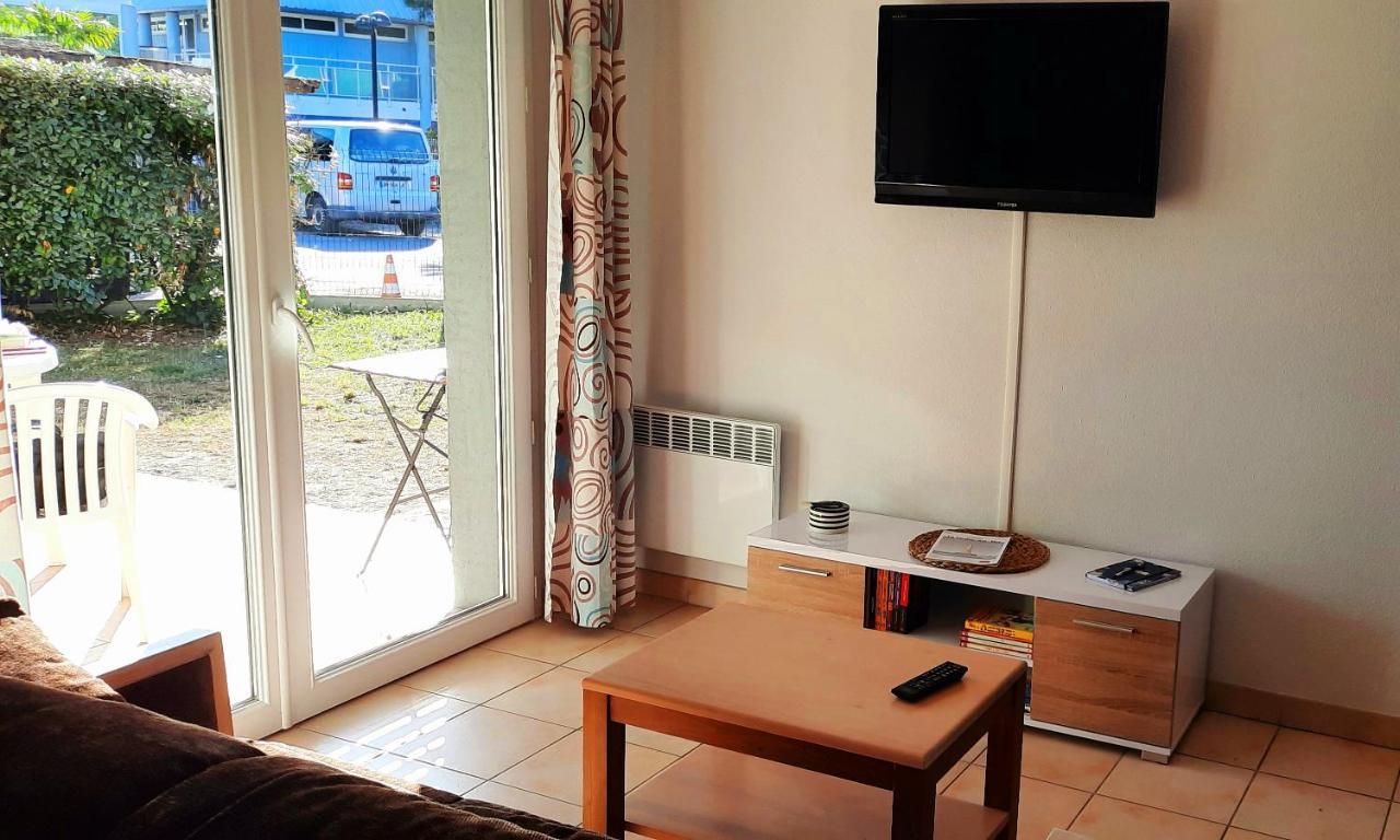 Chez Ced Et Laeti, Appartement Prive Avec Jardin Et Terrasse Dans Residence L'Estuaire Muni D'Une Piscine Couverte Et Aire De Jeu, Linge De Lit Et De Salle D'Eau Ainsi Que Tele, Compris Dans Le Tarif Profitez A Fond De Notre Belle Region Le Verdon-sur-Mer Buitenkant foto